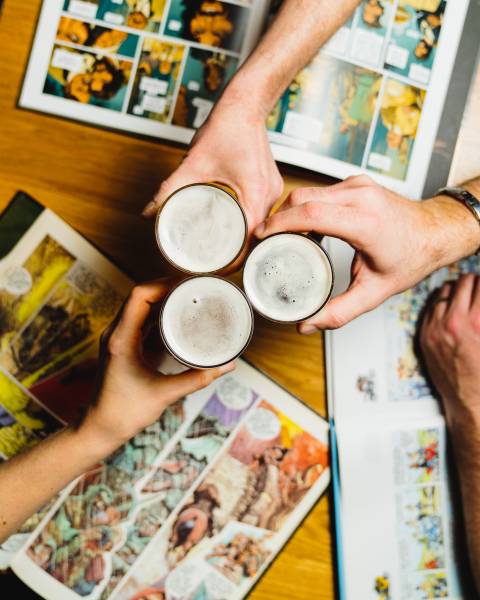 Bière et Bandes dessinées au bar Brass&CO de Gif Sur Yvette, Essonne 91