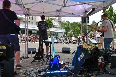Fête de la musique, mail Pierre Potier, Paris-Saclay